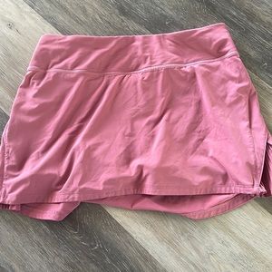 Lululemon Play off the Pleats skirt